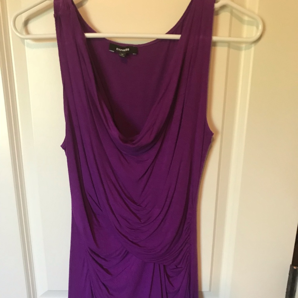 Limited sleeveless blouse/top